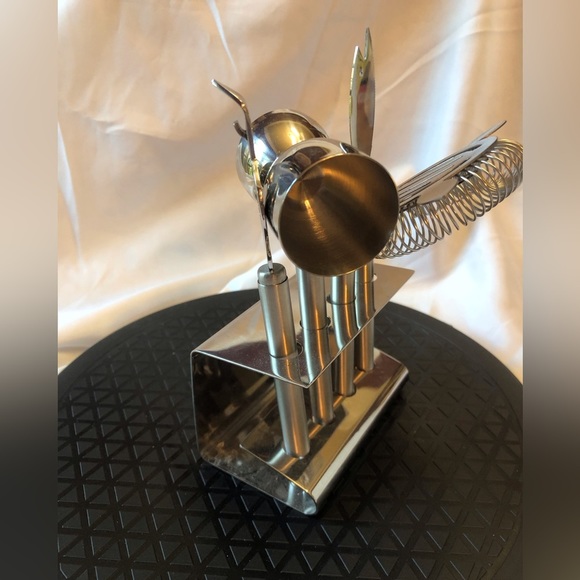 Bar Cart Must Have! 4 Piece Set - Picture 2 of 9